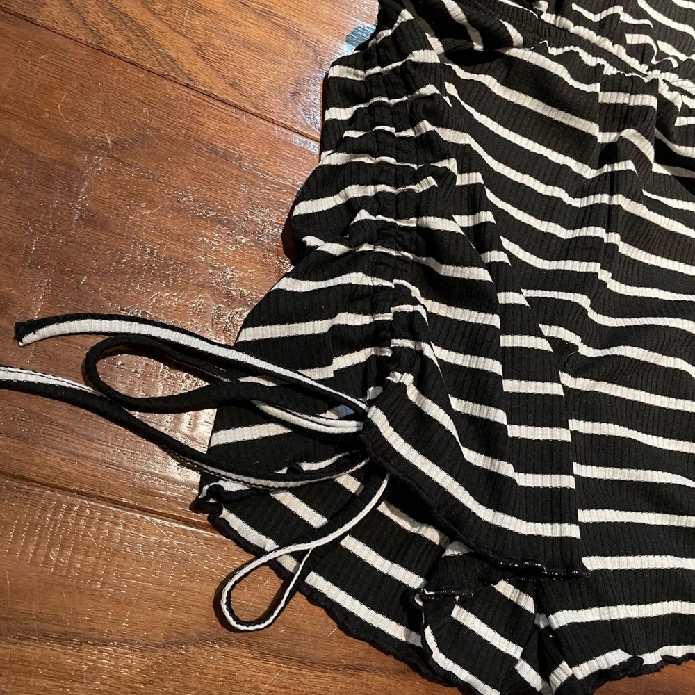 Striped Romper - Picture 2 of 4